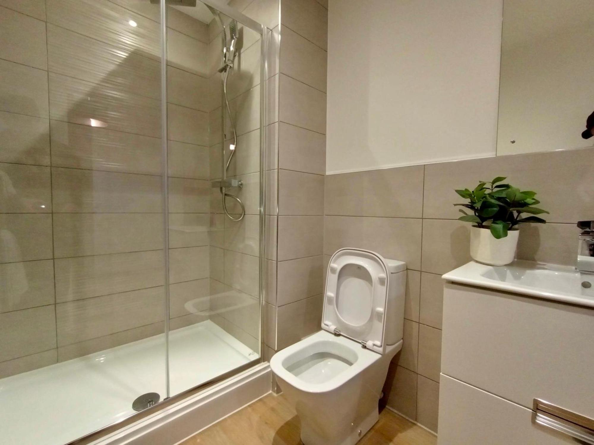マンチェスターLuxury 2 Bed 2 Bath Flat Near Old Traffordアパートメント エクステリア 写真