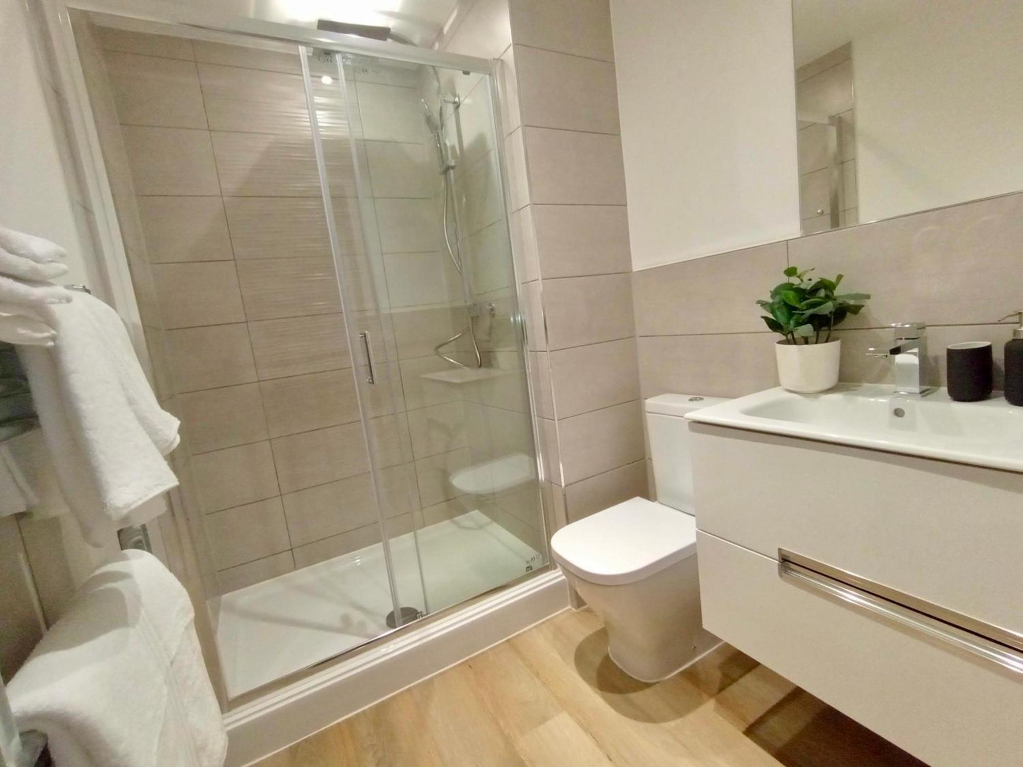 マンチェスターLuxury 2 Bed 2 Bath Flat Near Old Traffordアパートメント エクステリア 写真