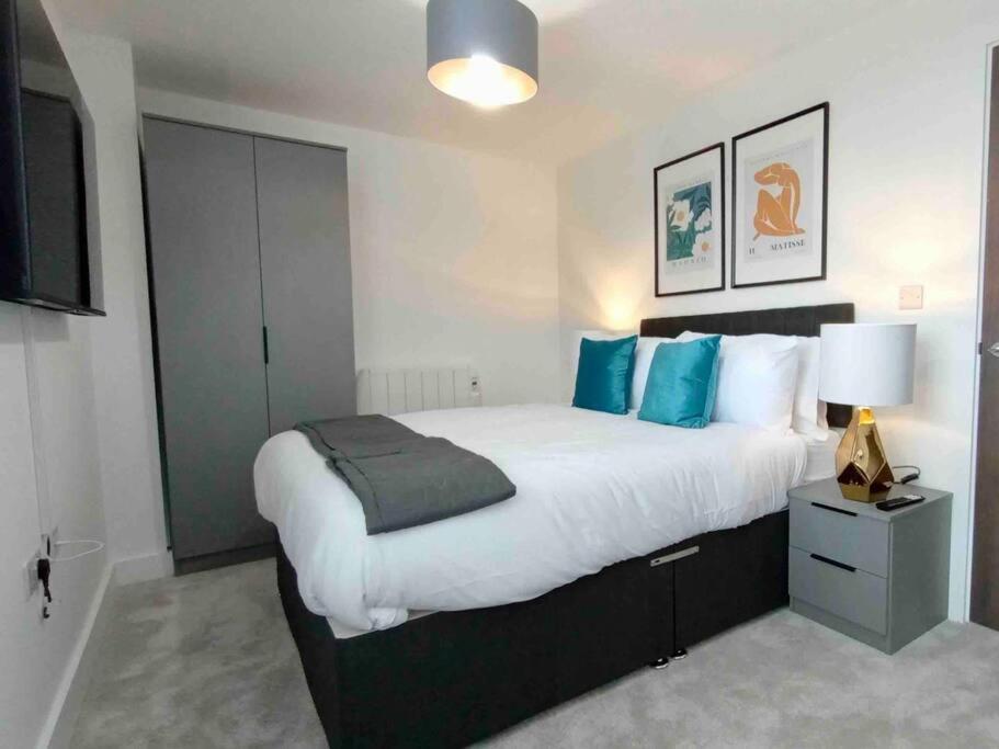 マンチェスターLuxury 2 Bed 2 Bath Flat Near Old Traffordアパートメント エクステリア 写真
